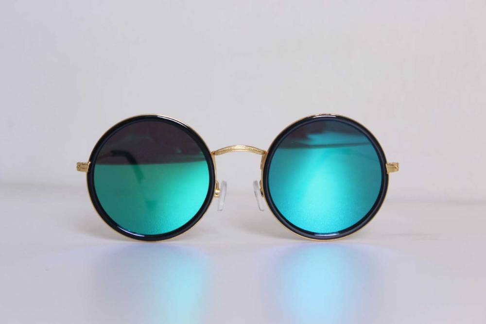 lunettes de soleil à Port-Louis