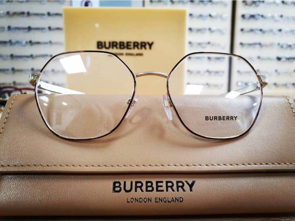 Lunettes Burberry-optique-port-louis (1)
